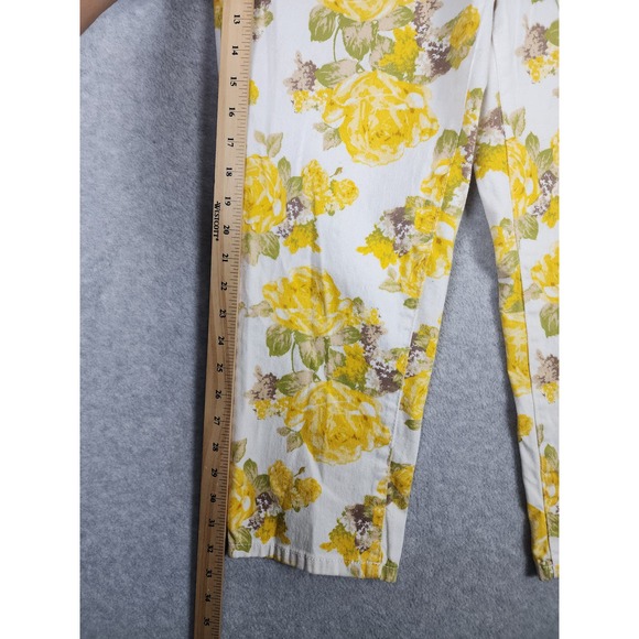 Charter Club Women's Yellow Floral High Rise Cotton Blend Capri Pant Size 8 - Picture 6 of 13
